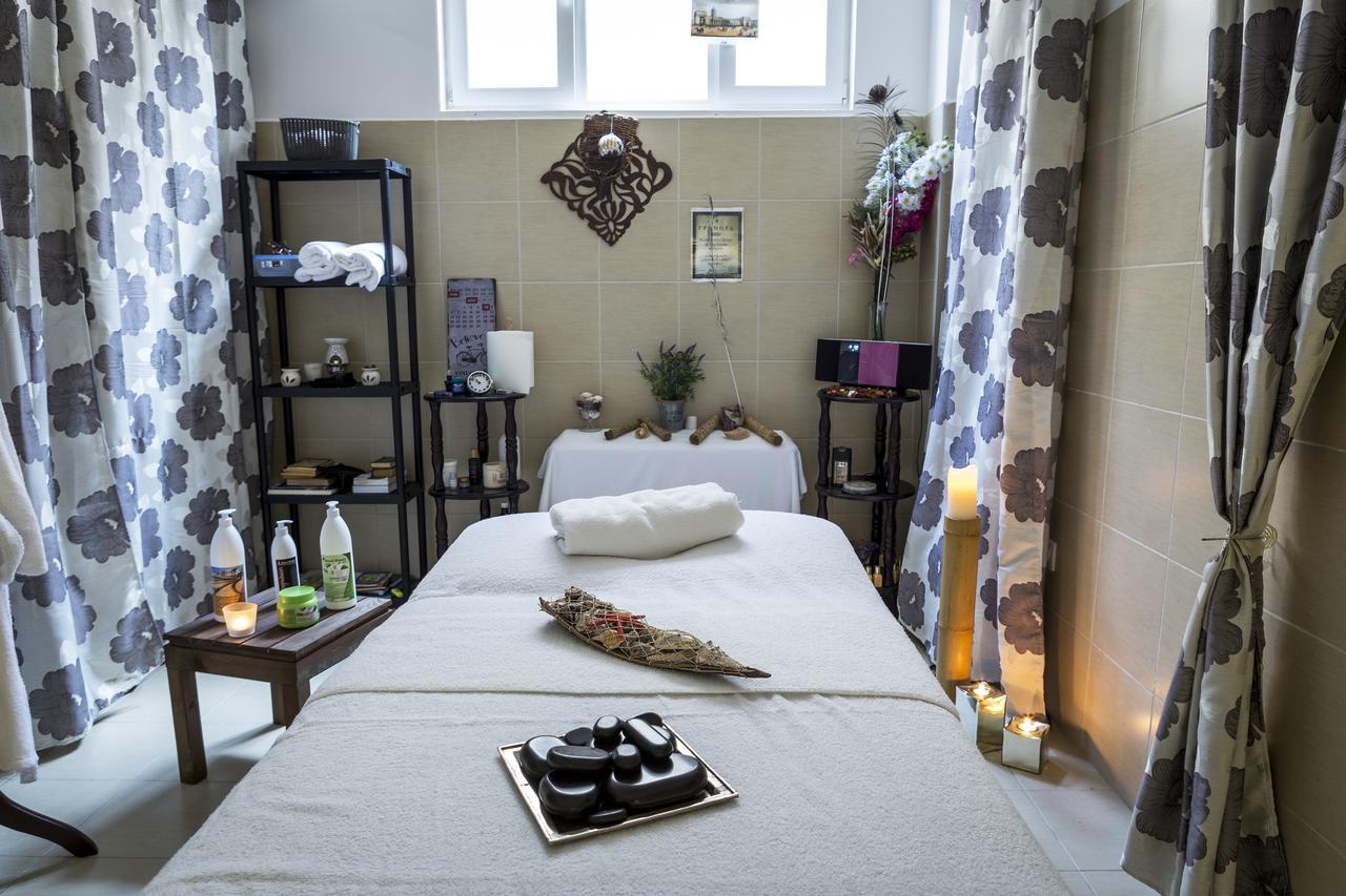 Boutique Wellness Hotel Ambrosia تشيرنوموريتس المظهر الخارجي الصورة